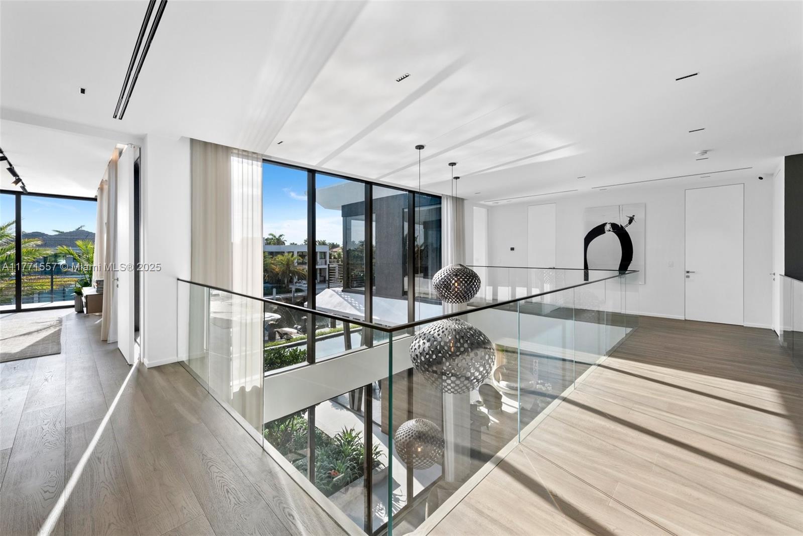 RIVIERA - Residential