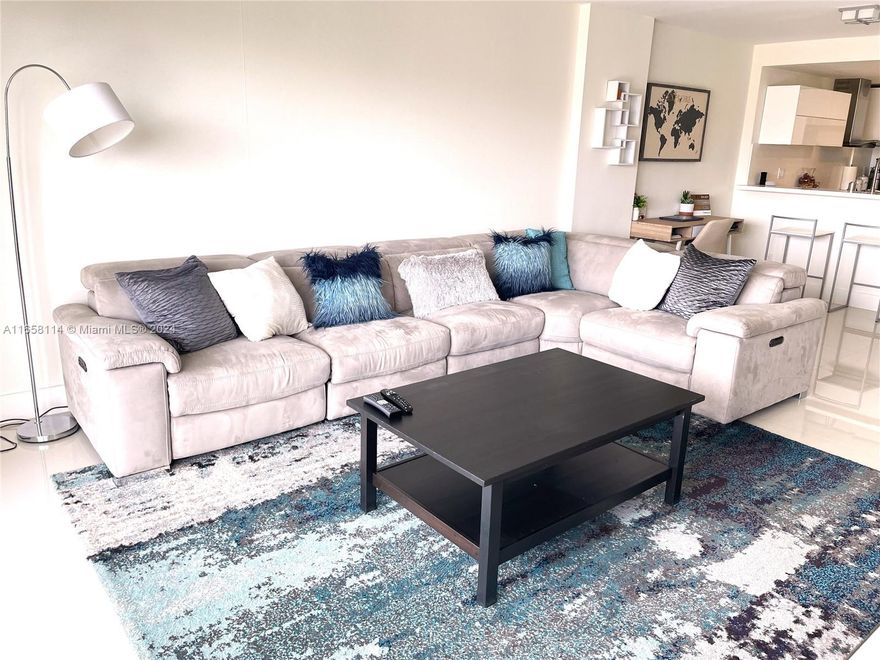 Stunning 1 bed, 1.5 bath condo in the heart of Aventura! Completely remodeled with modern finishes, featuring a chef’s kitchen equipped with high-end appliances, including a Miele coffee maker and microwave. Enjoy an open-concept living space with a sleek design. It is within walking distance of world-class shopping, dining, and entertainment, with easy access to major highways. Perfect for those seeking both luxury and convenience!