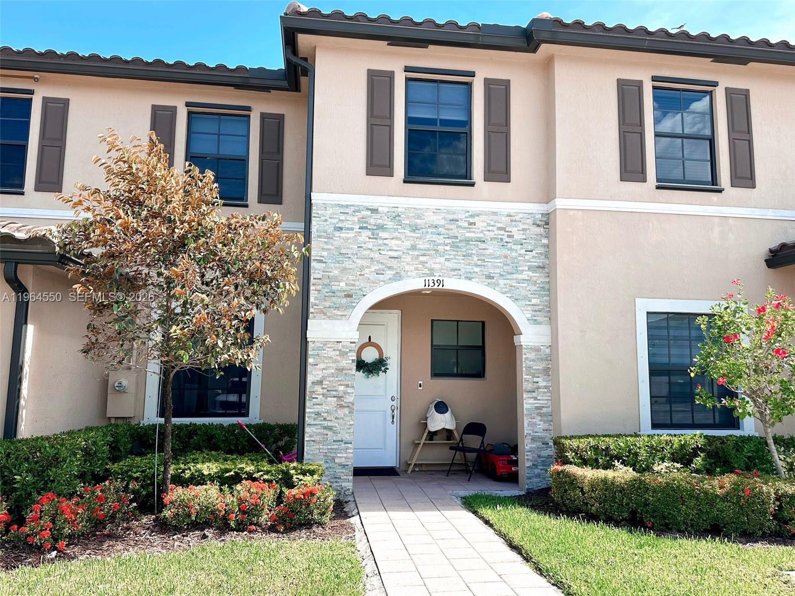 11391 SW 248th Ter 11391