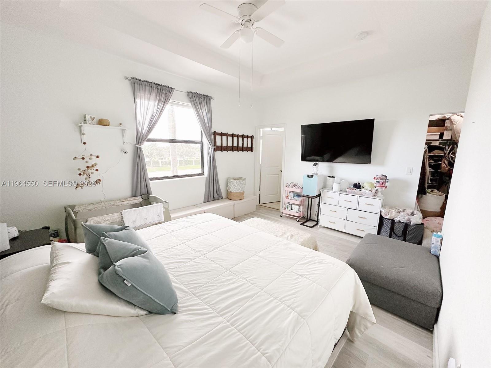 COCO PALM VILLAS - Residential