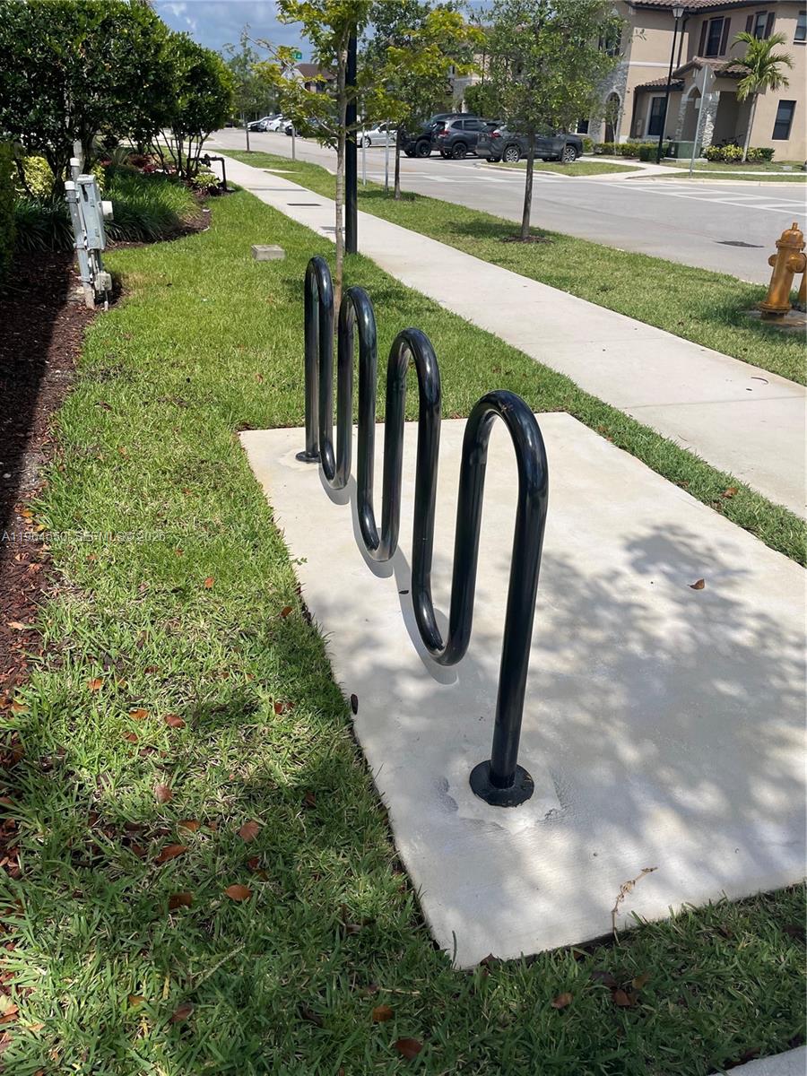 COCO PALM VILLAS - Residential