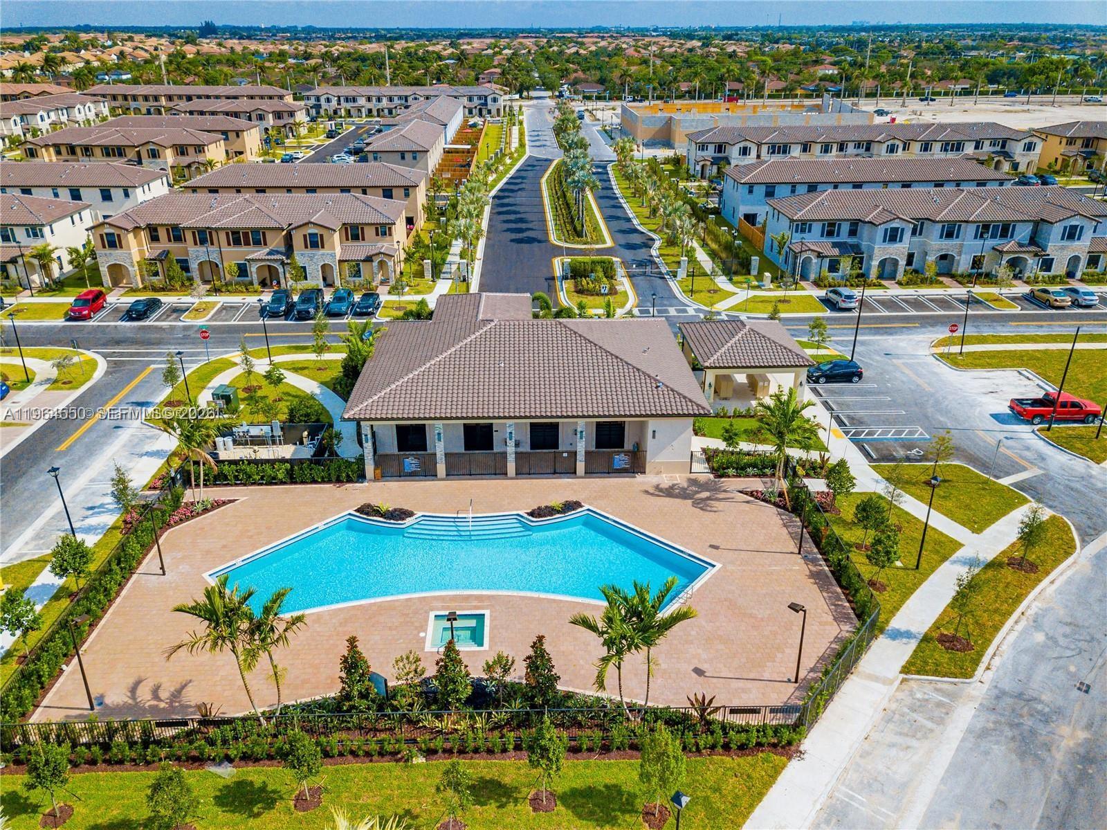 COCO PALM VILLAS - Residential