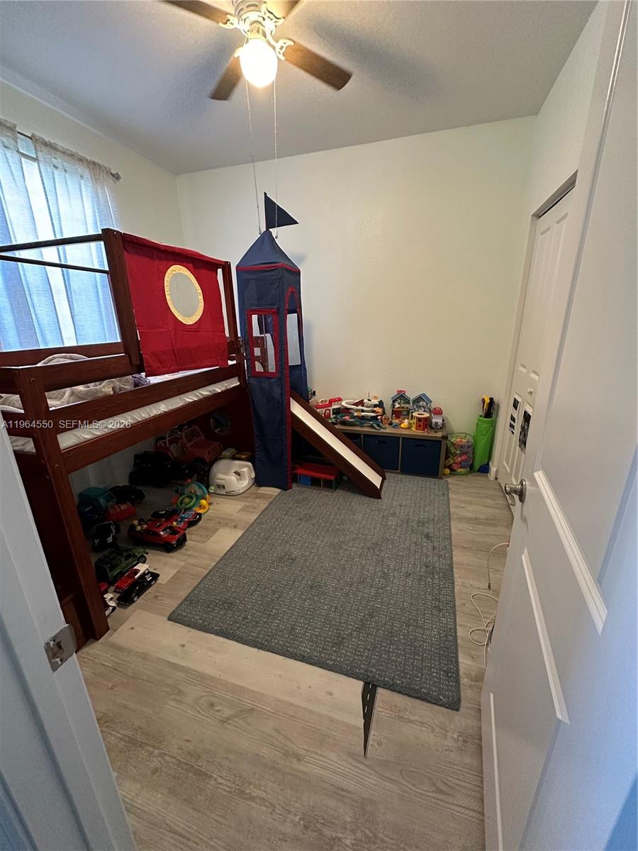 COCO PALM VILLAS - Residential