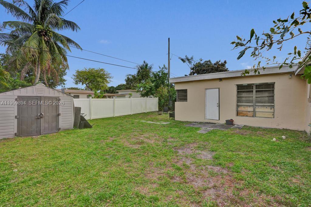 LAKE FOREST SEC 2 - Residential