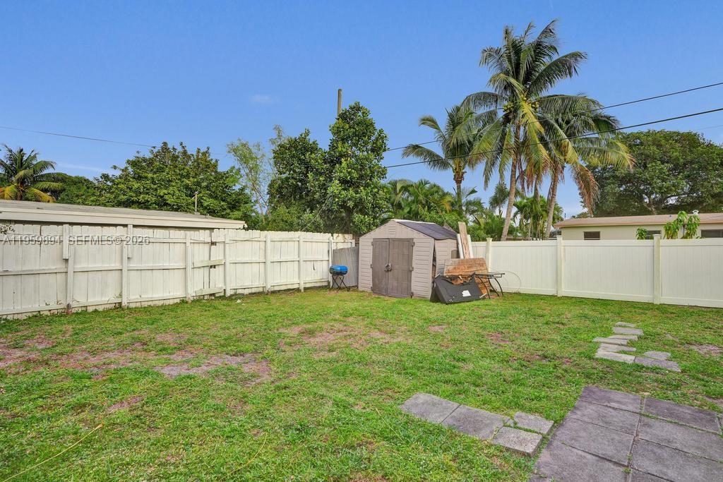 LAKE FOREST SEC 2 - Residential