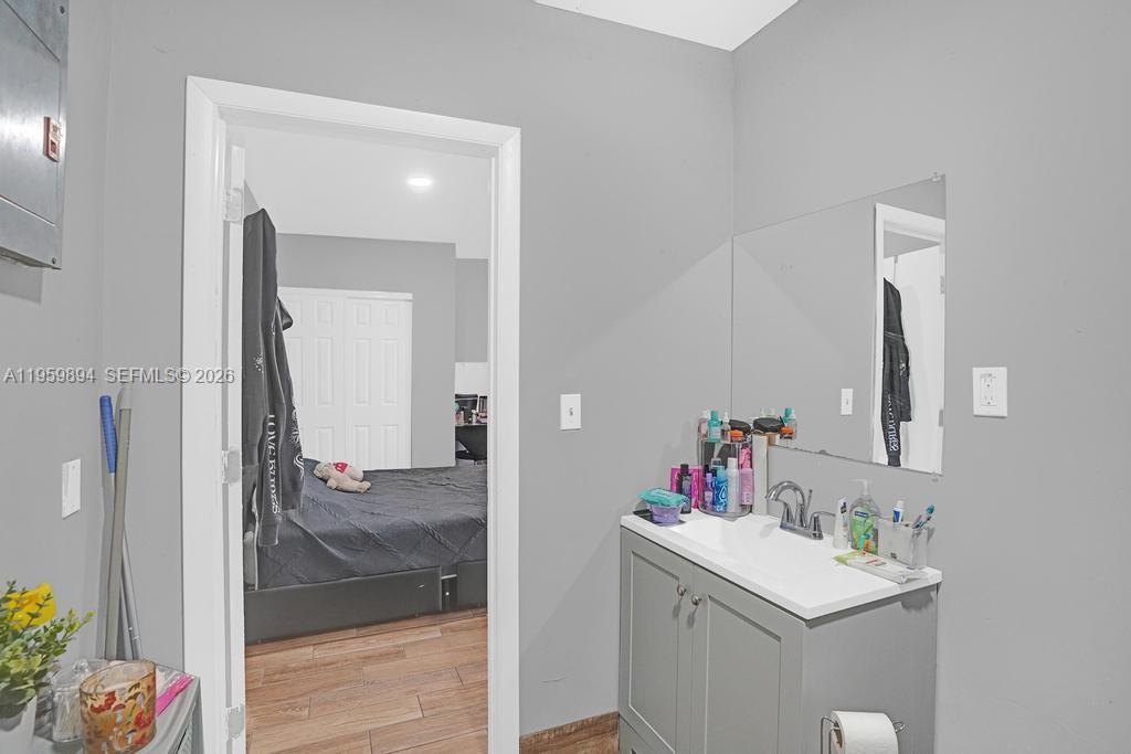 LAKE FOREST SEC 2 - Residential