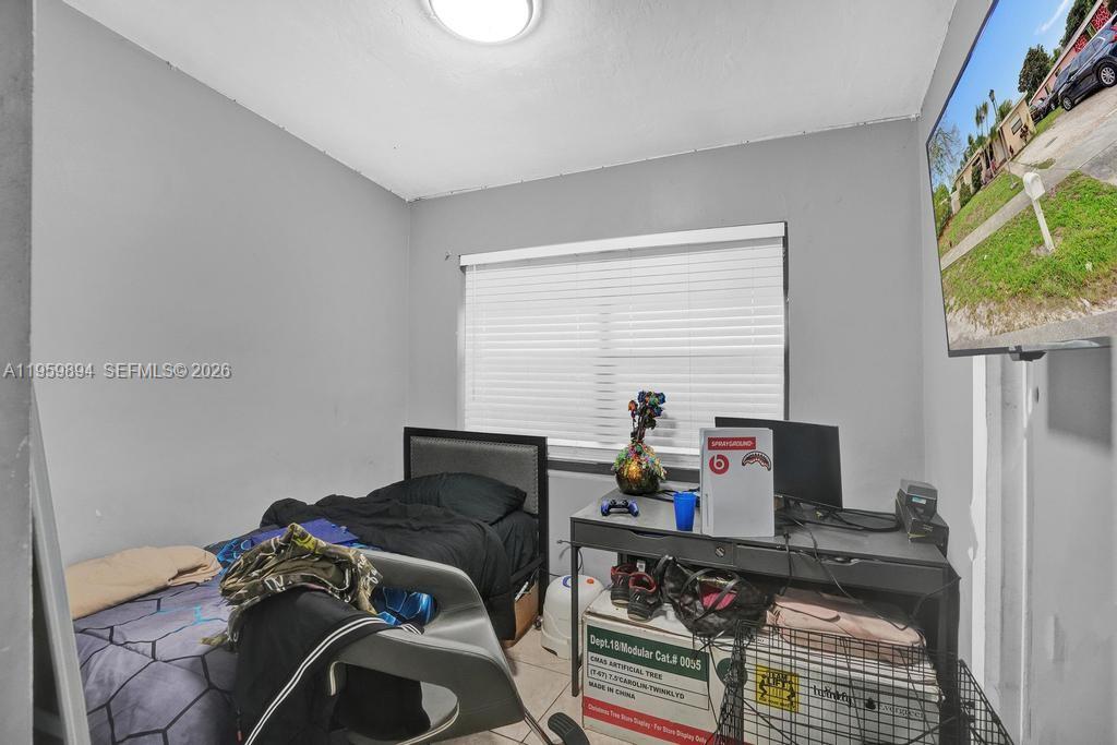 LAKE FOREST SEC 2 - Residential