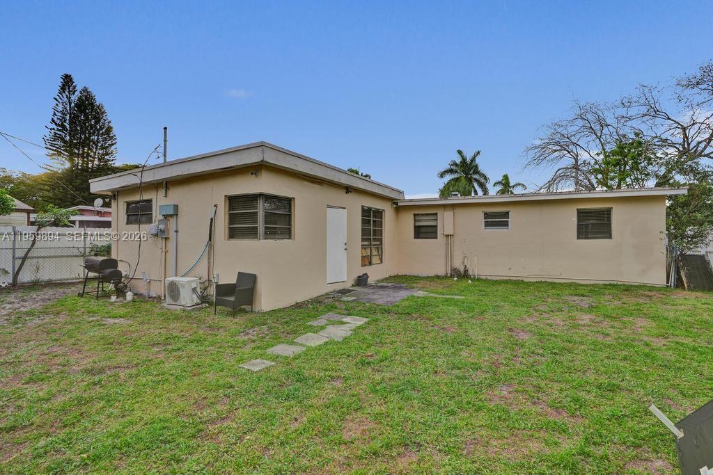 LAKE FOREST SEC 2 - Residential