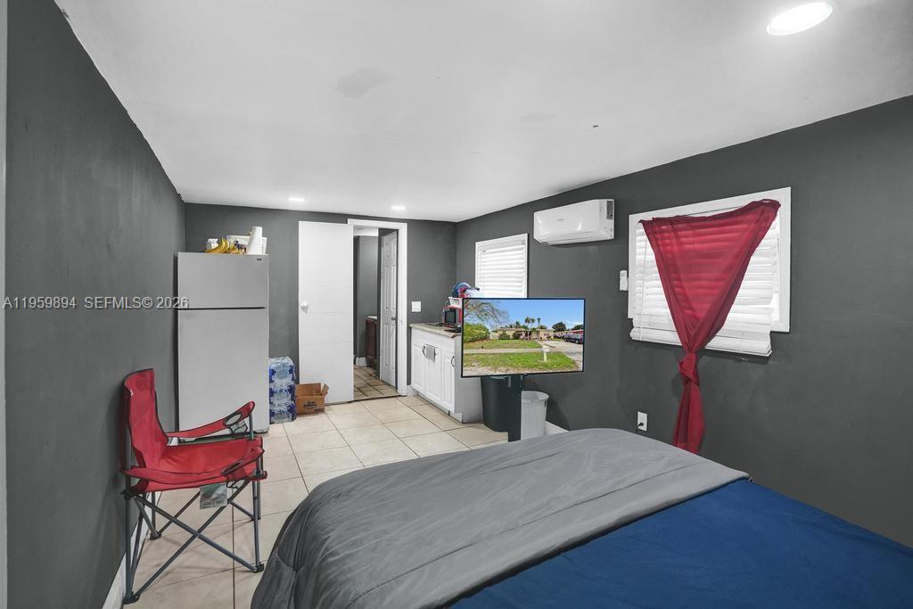 LAKE FOREST SEC 2 - Residential