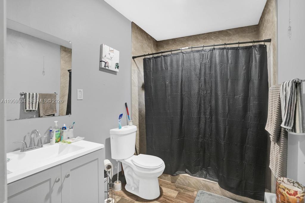 LAKE FOREST SEC 2 - Residential