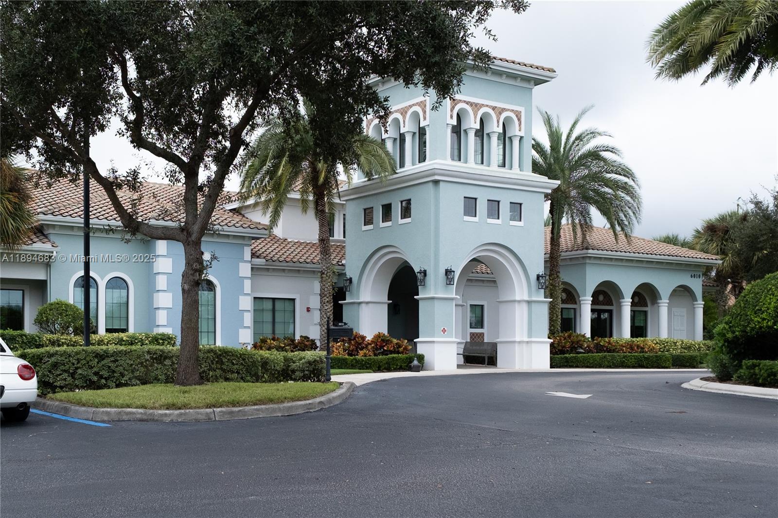 Del Webb Naples - Residential