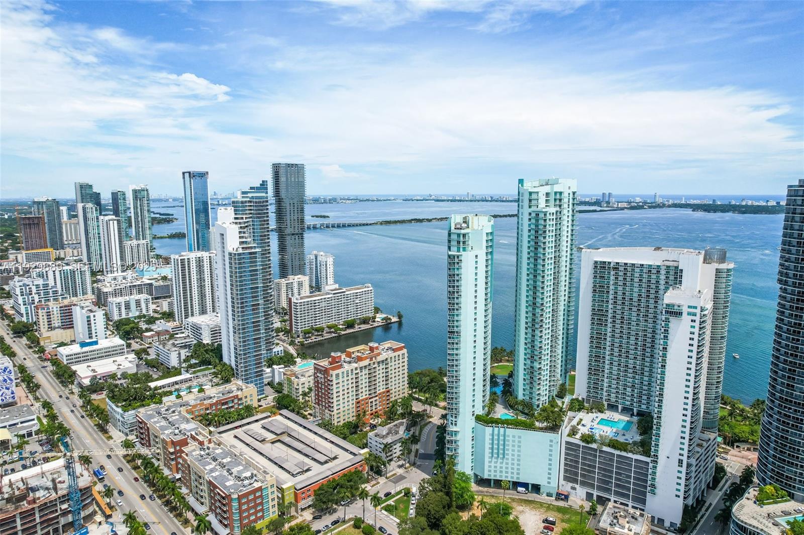 QUANTUM ON THE BAY CONDO - Residential