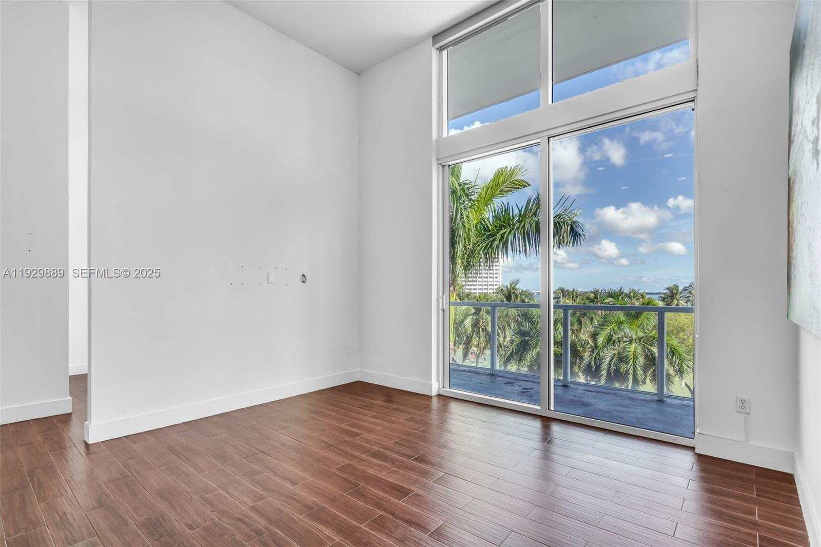 QUANTUM ON THE BAY CONDO - Residential