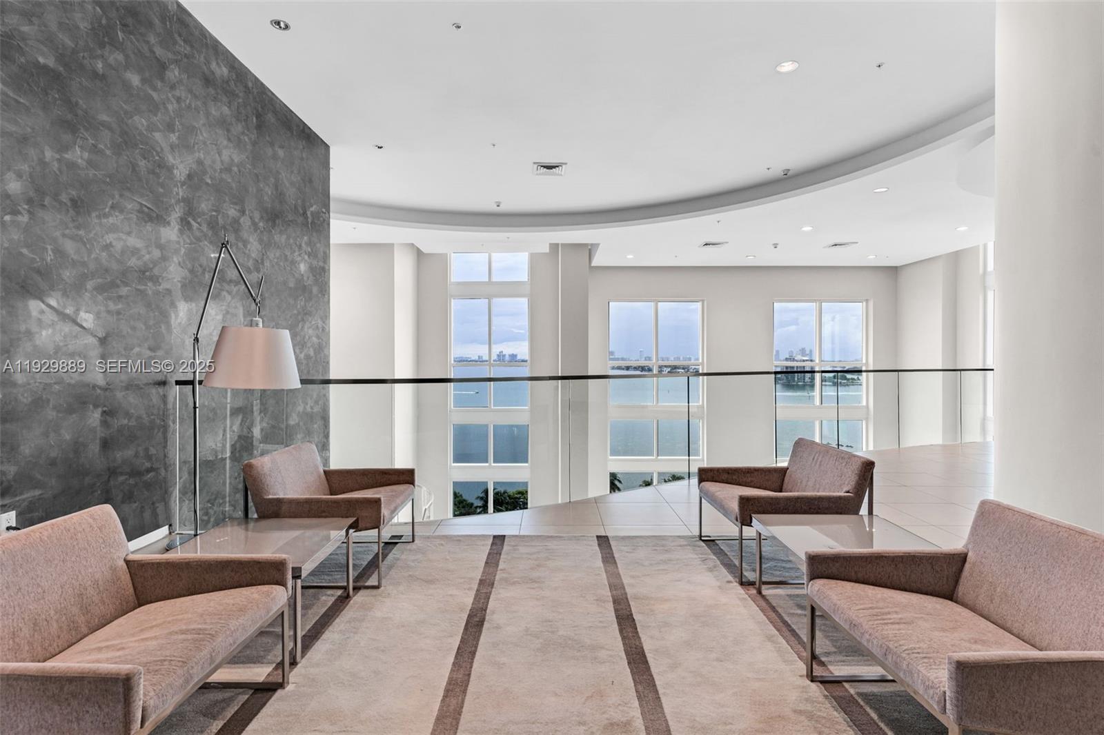 QUANTUM ON THE BAY CONDO - Residential