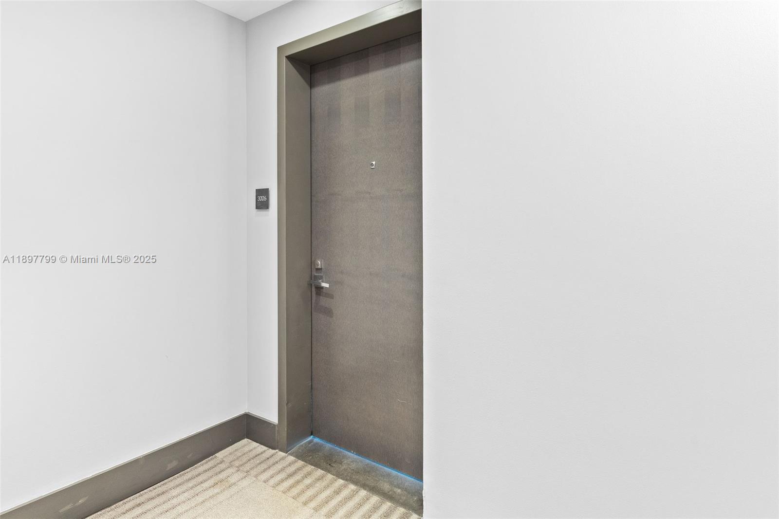 1080 Brickell Ave 3006