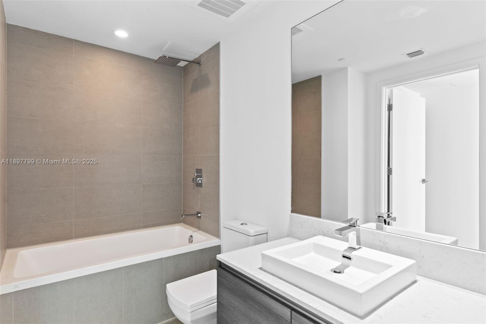 THE BONDO (1080 BRICKELL) - Residential Lease