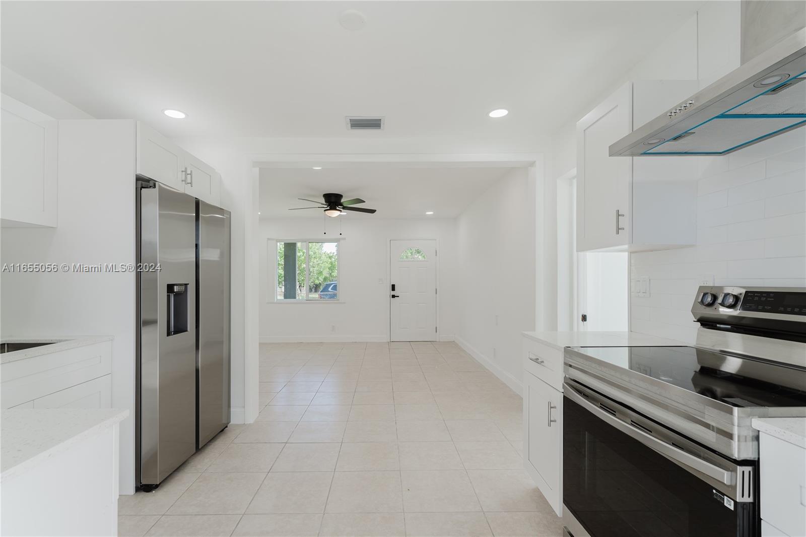 WEST HOLLYWOOD TRAILER CI - Residential