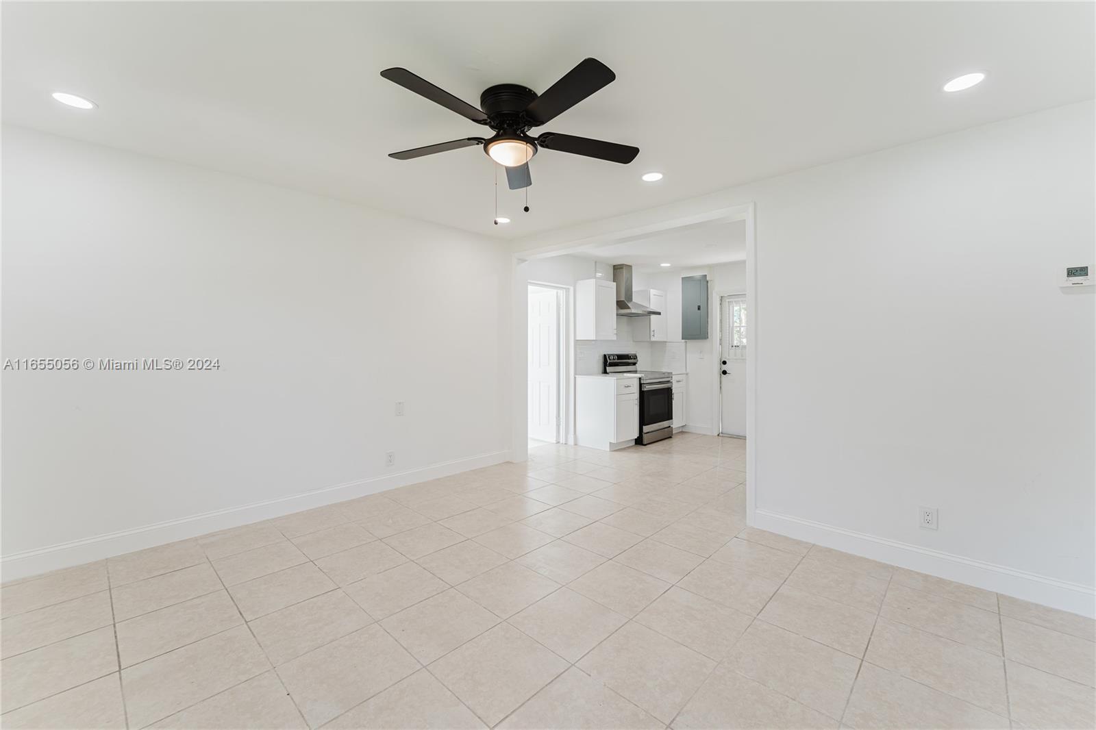 WEST HOLLYWOOD TRAILER CI - Residential