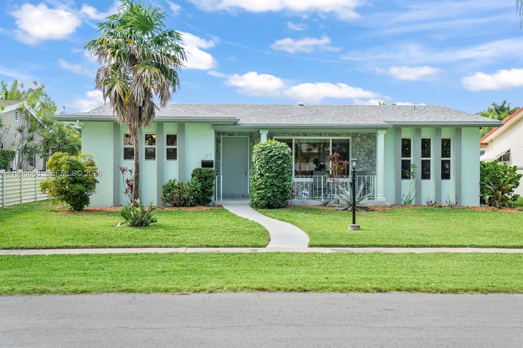 Photo of 120 SE 3rd Ave, Dania Beach, FL 33004 (MLS # A11965668)
