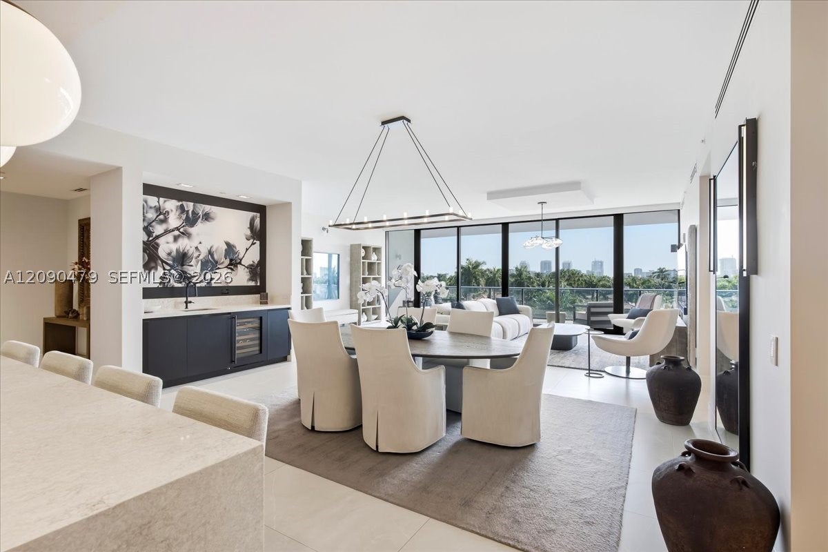 160 Isle Of Venice Dr. PH3
