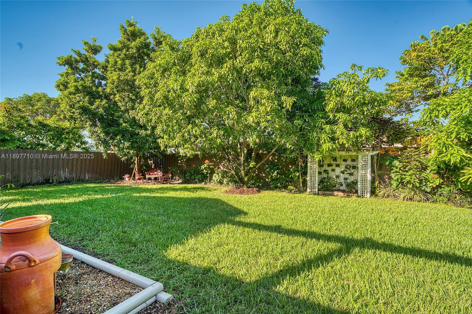 ESTATE HOMES FIRST ADDITI - Residential