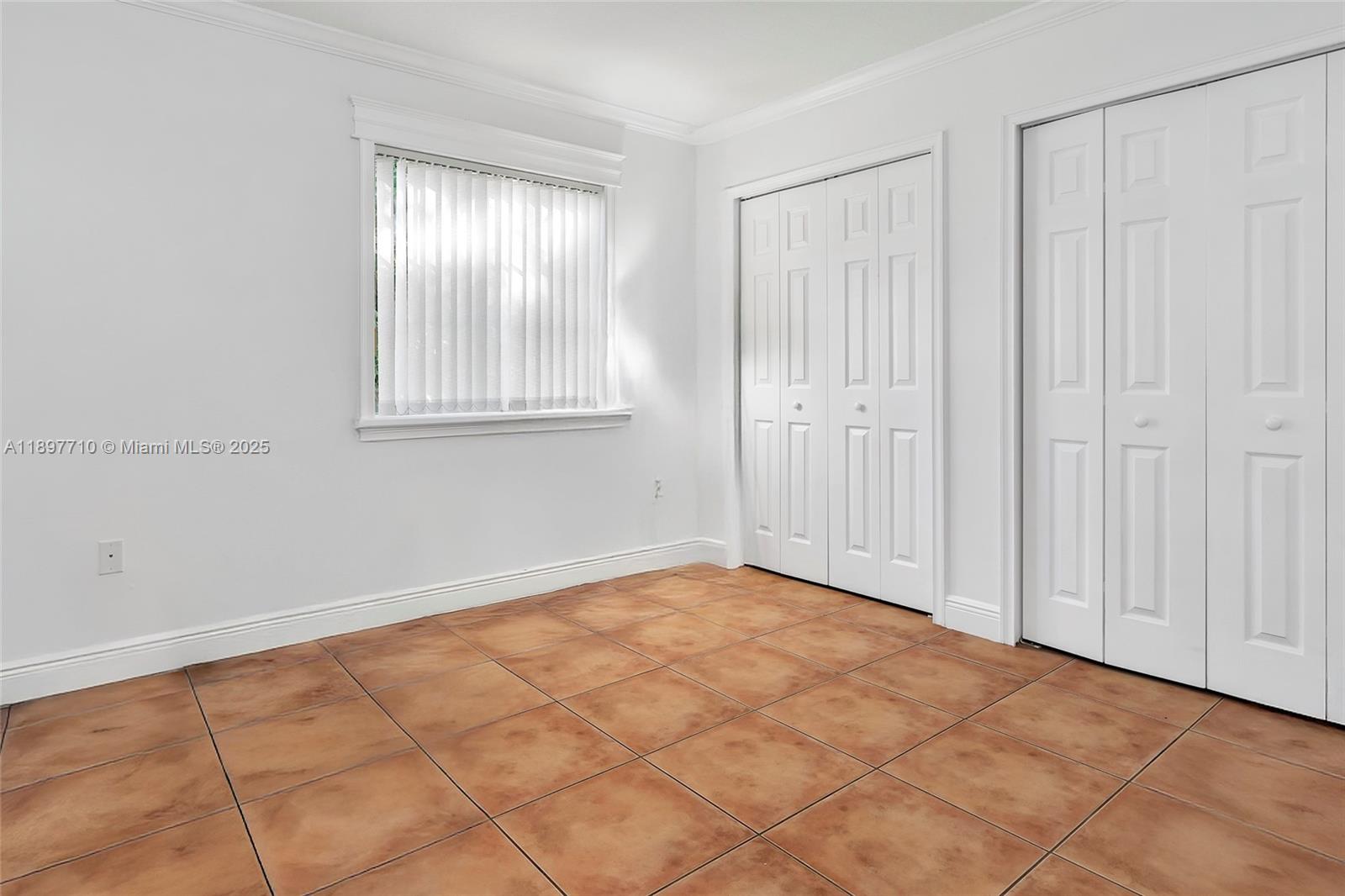 ESTATE HOMES FIRST ADDITI - Residential