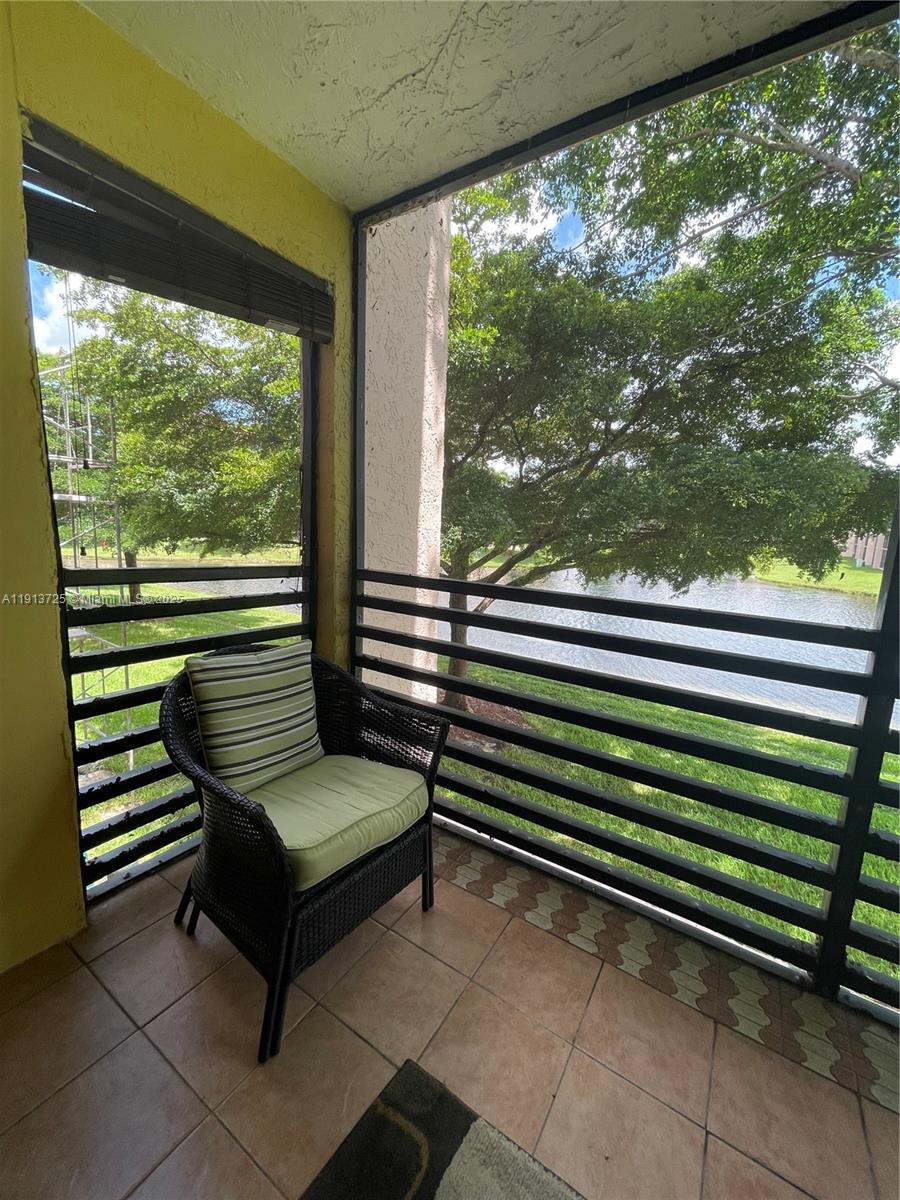 SUNRISE LAKES 179 CONDO - Residential