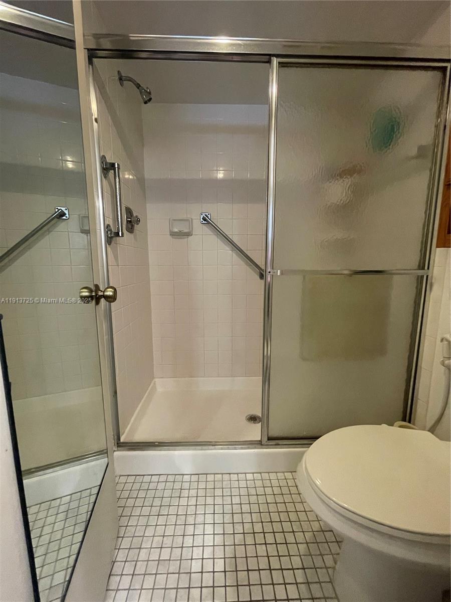 SUNRISE LAKES 179 CONDO - Residential