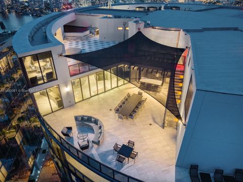 Photo of 18555 Collins Ave #PH-1, Sunny Isles Beach, FL 33160 (MLS # A11883561) Photo of 18555 Collins Ave #PH-1, Sunny Isles Beach, FL 33160 (MLS # A11883561)