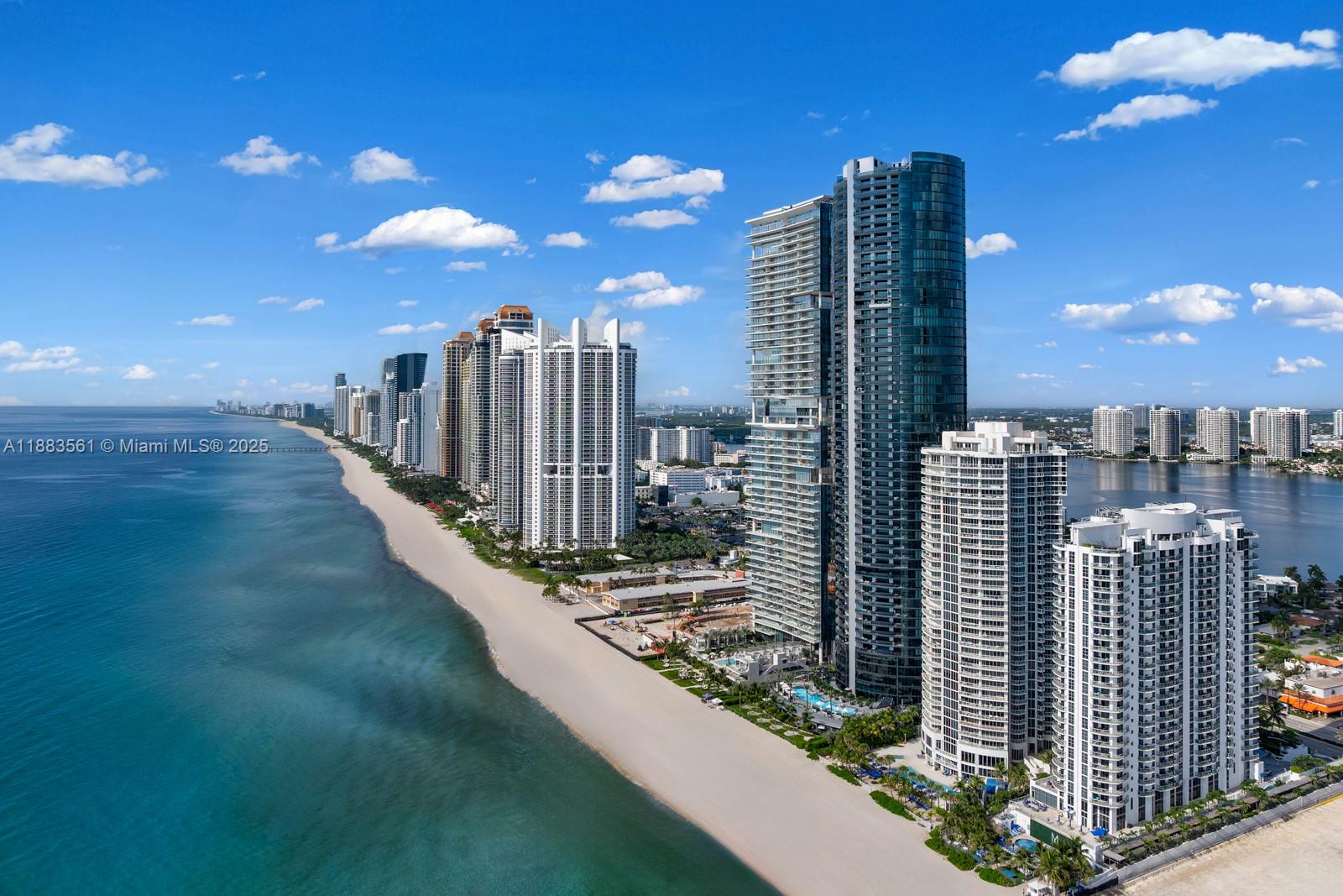 18555 COLLINS AVENUE COND - Residential