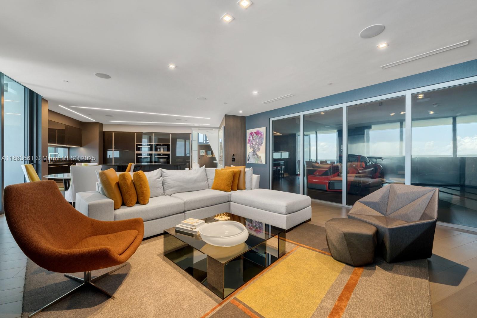 18555 COLLINS AVENUE COND - Residential