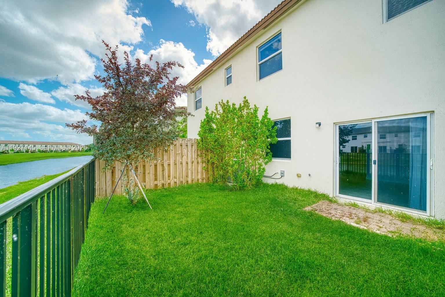 GOLF PARK SEC 1 - Residential