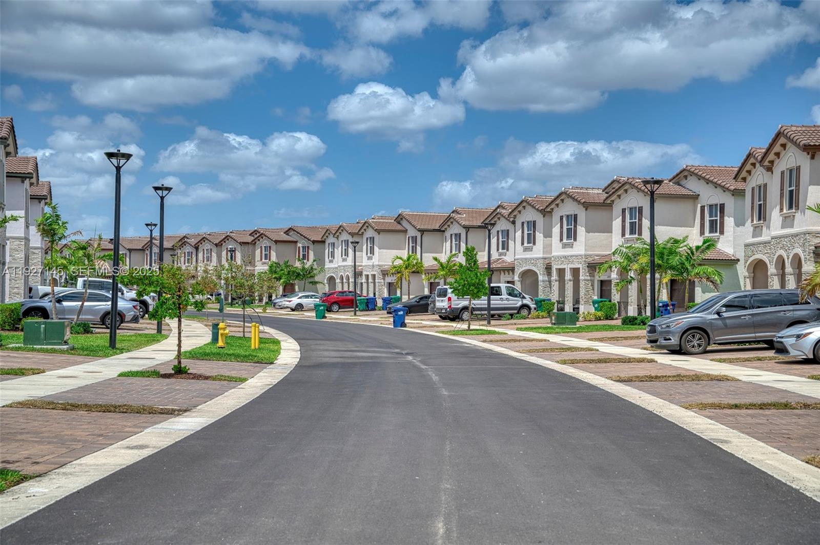 GOLF PARK SEC 1 - Residential