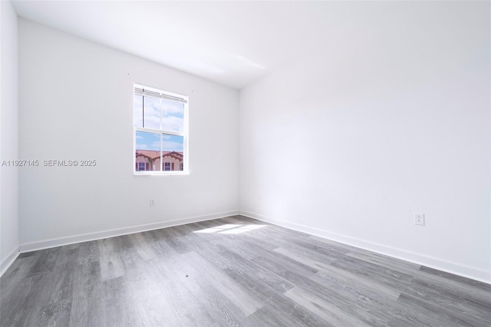 GOLF PARK SEC 1 - Residential