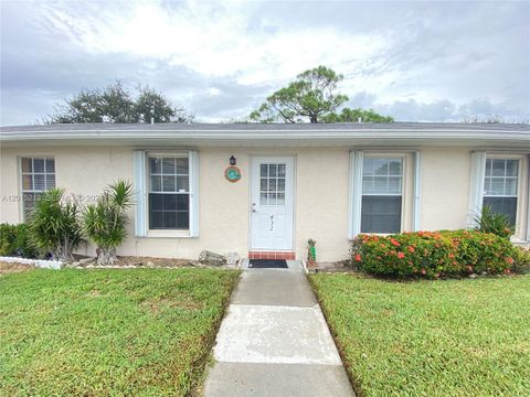 432 Bennington Ln 432 Lake Worth FL 33467