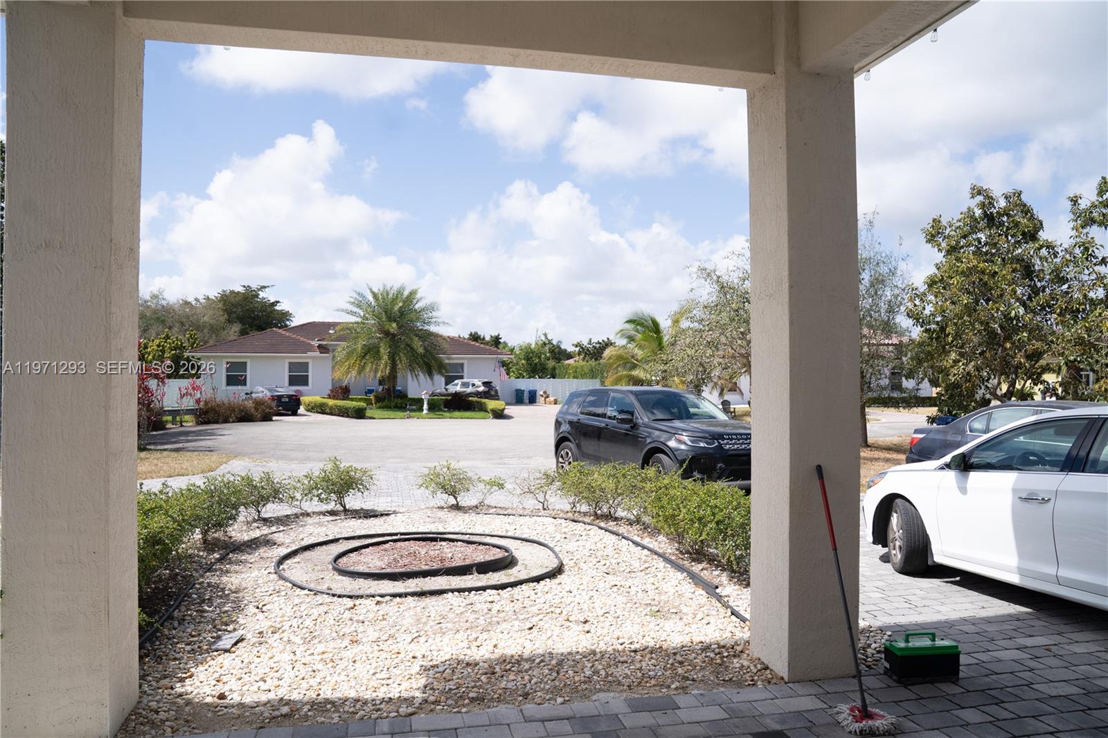 ANACO SOUTH ESTATES - Residential