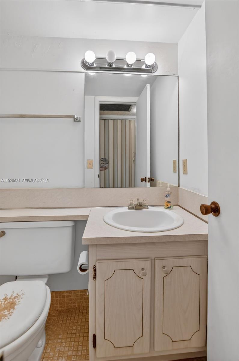 FARNHAM N CONDO - Residential