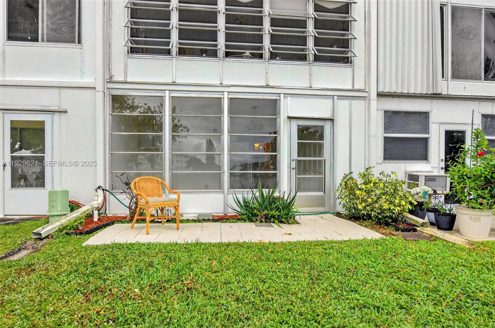 FARNHAM N CONDO - Residential