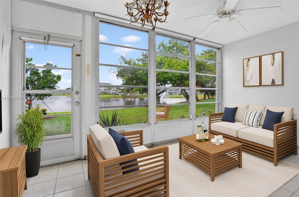 Photo of 1008 N Farnham N #1008, Deerfield Beach, FL 33442 (MLS # A11929621)