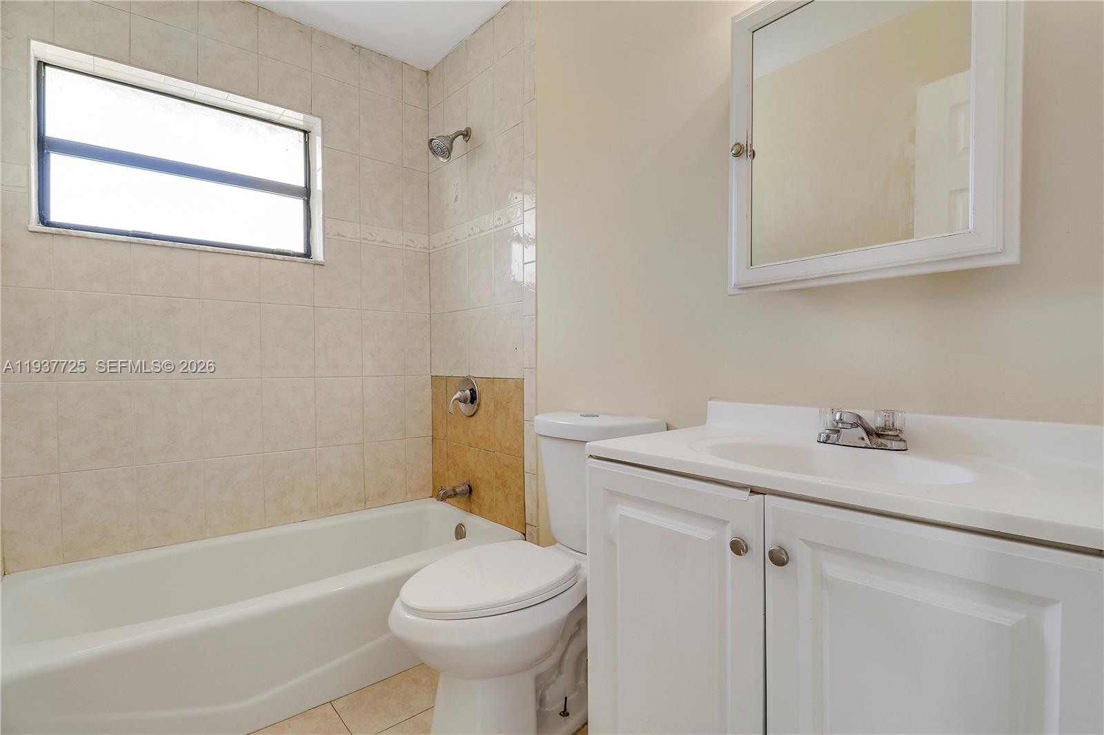 JUPITER ESTATES - Residential