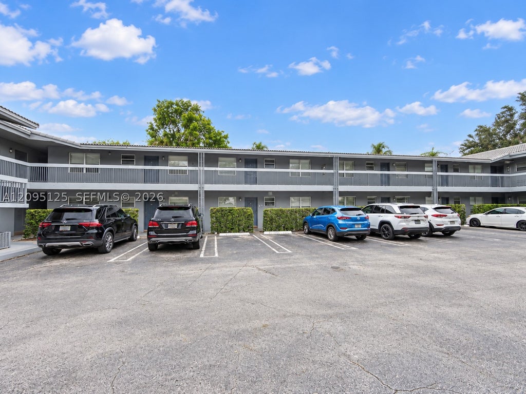 Photo of 8982 W Sample Rd #204, Coral Springs, FL 33065 (MLS # A12095125)