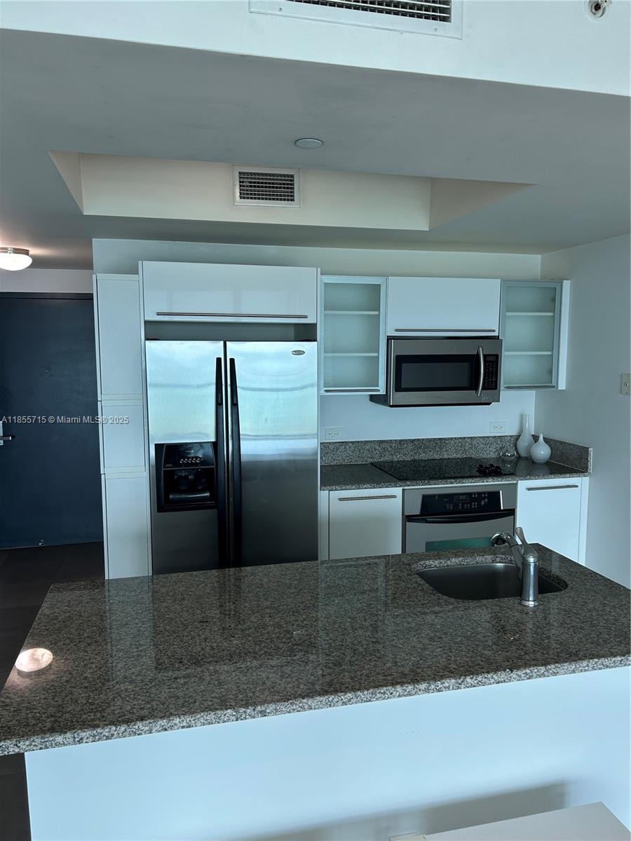 888 Biscayne Blvd 4106