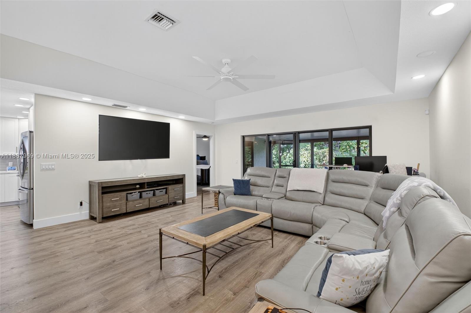 CONCORD GREEN - Residential