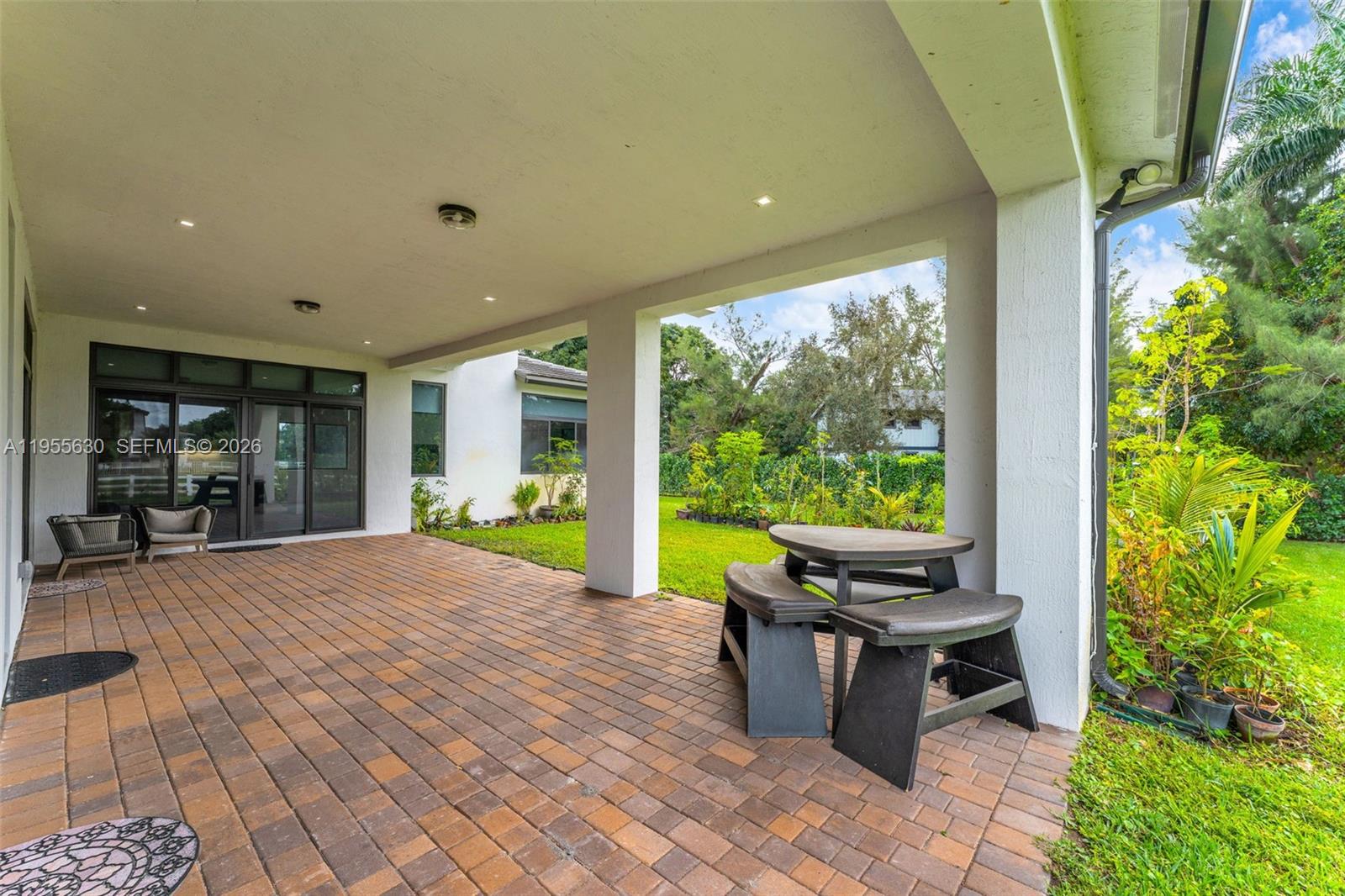 CIRCLE S ESTATES - Residential