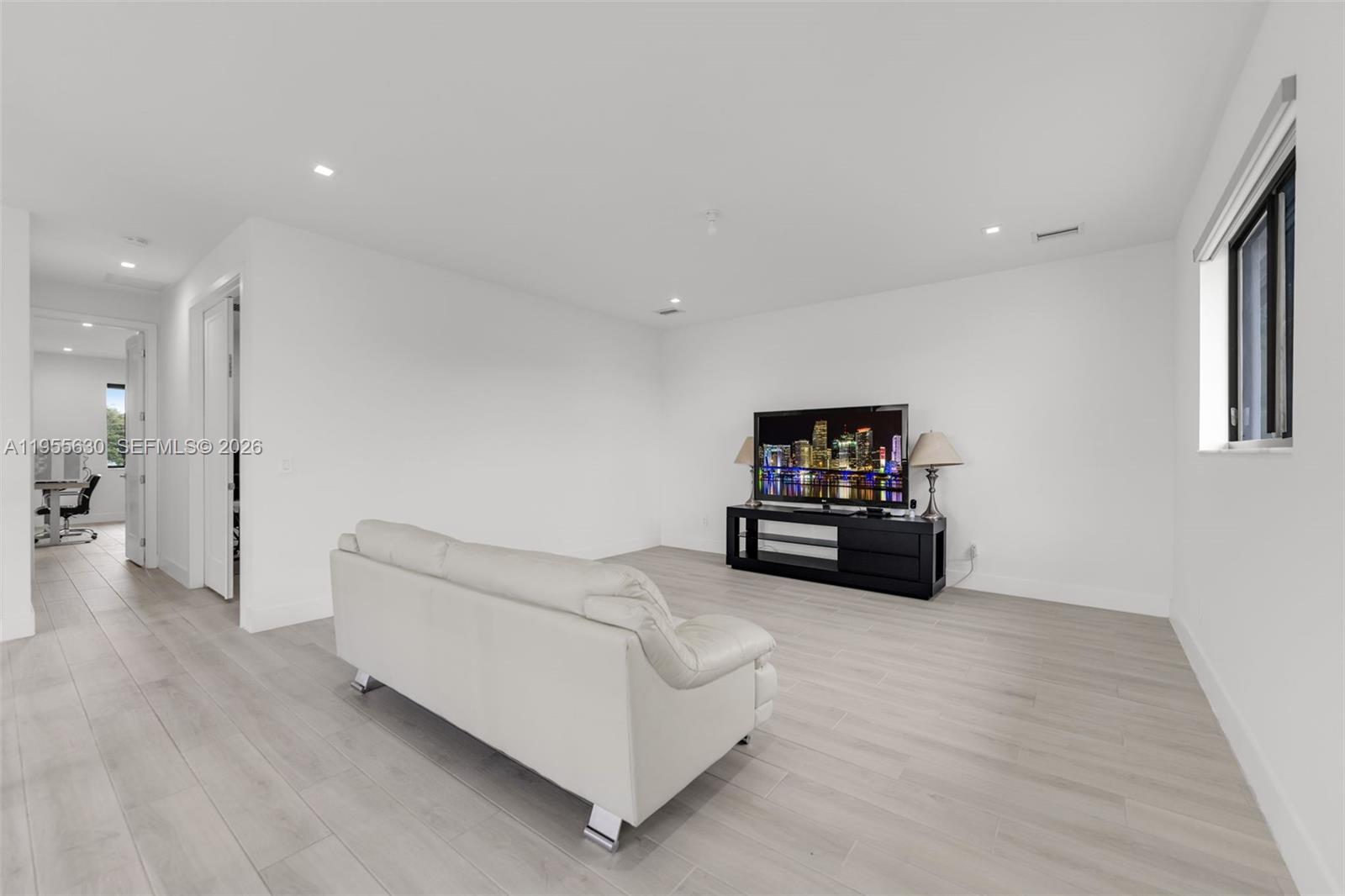 CIRCLE S ESTATES - Residential