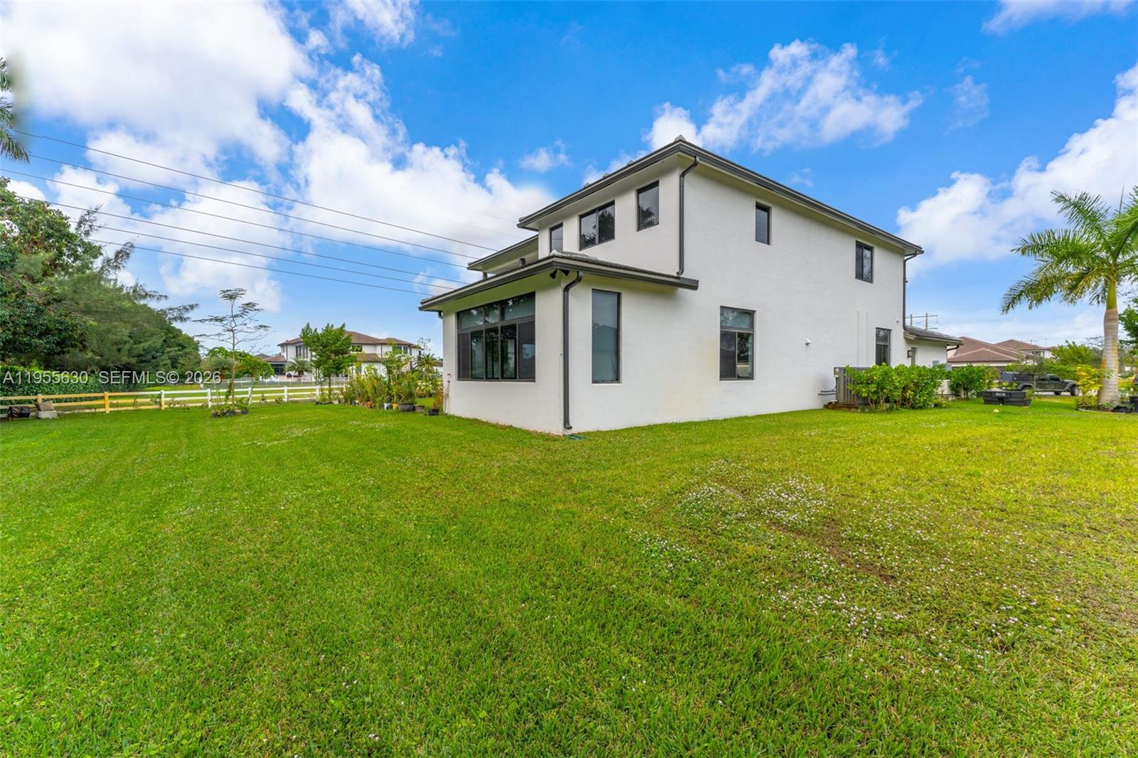 CIRCLE S ESTATES - Residential