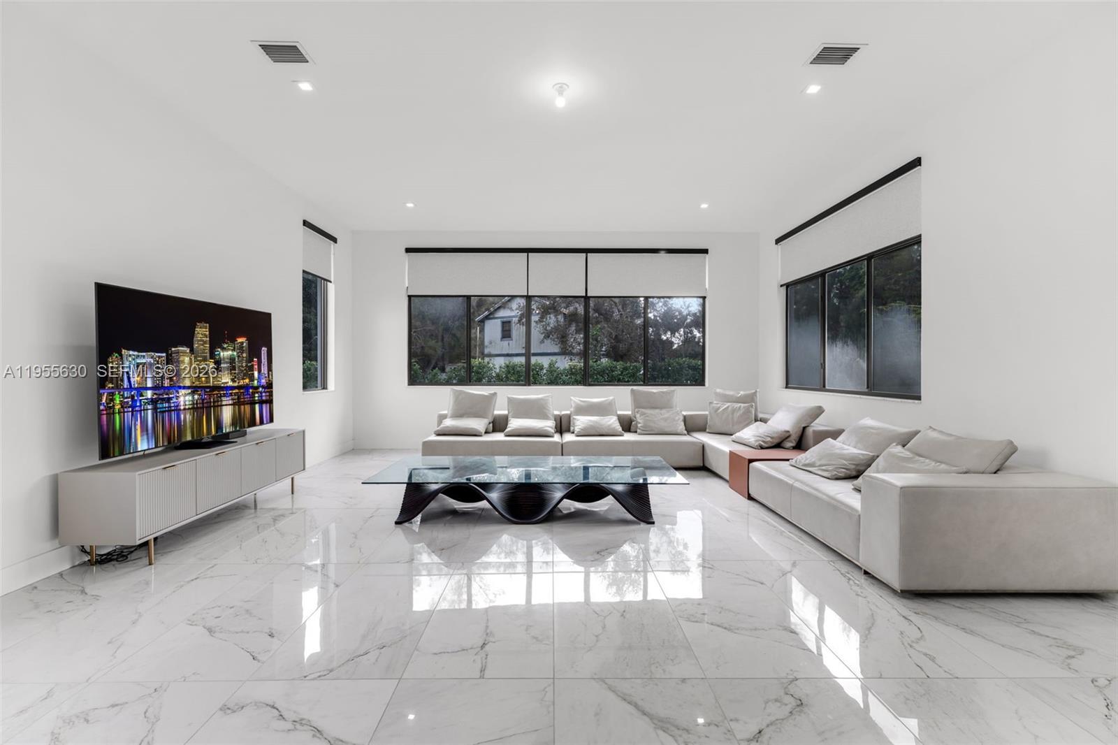 CIRCLE S ESTATES - Residential