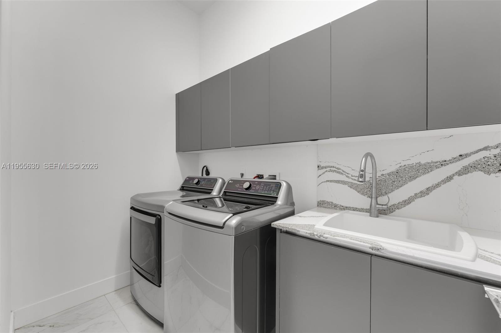 CIRCLE S ESTATES - Residential