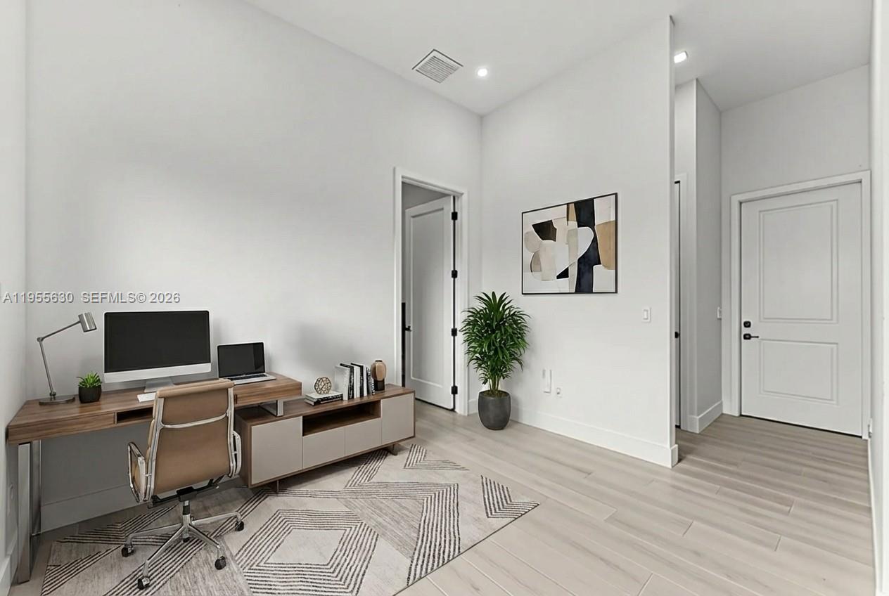 CIRCLE S ESTATES - Residential