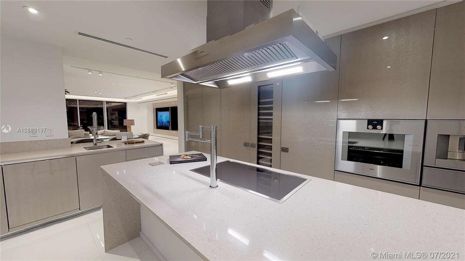 Fendi Chateau Residences - Residential